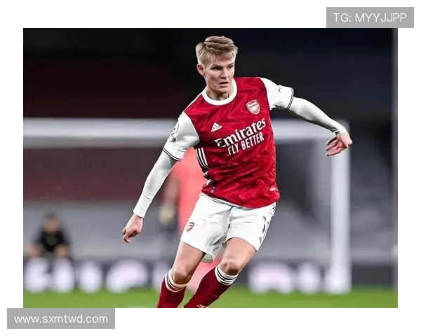 英超新转会潮:明星球员加盟新战队,赛季前景备受关注 英超新转会潮:明星球员加盟新战队,赛季前景备受关注