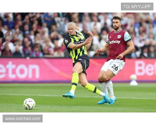 英超赛事播报：本轮焦点战打响，争冠与保级形势持续胶着