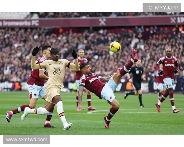 埃默森·帕尔梅拉本赛季在英超表现稳健，防守数据持续提升