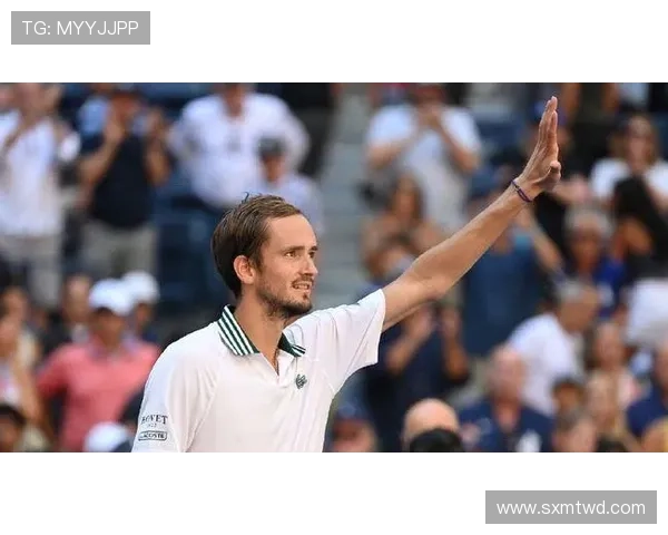 德约科维奇每天喝的水要先放半小时，连冰块都得定制