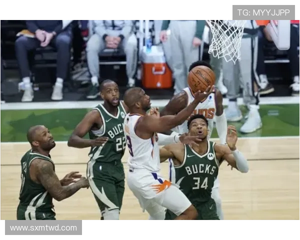 杰·伦·杰克逊二世挡拆制造错位提升三分效率显著拉开球队空间